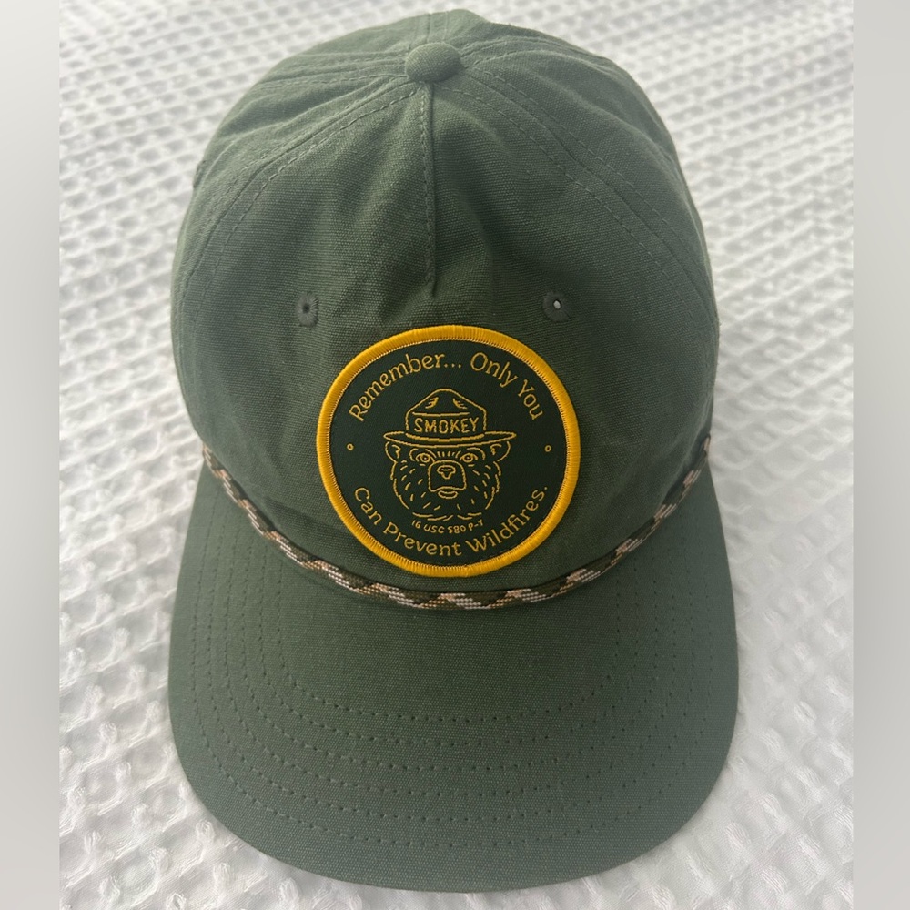 Green smokey the bear hat